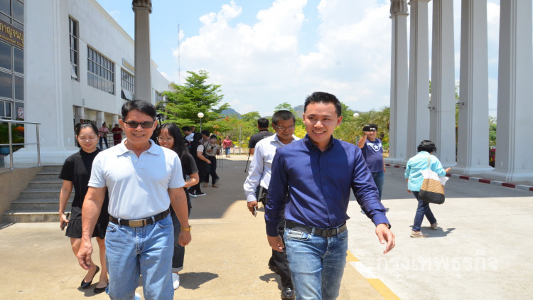 'ทนายตั้ม' ลุยเดี่ยวยื่นศาลกาญฯจำหน่ายคดีแพ่ง หวยอลเวง30ล้าน
