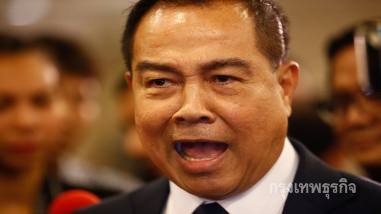 'สมยศ' อู้ฟู่355ล. ไม่พบเอกสารกู้-คืน 300 ล. 'เสี่ยกำพล'