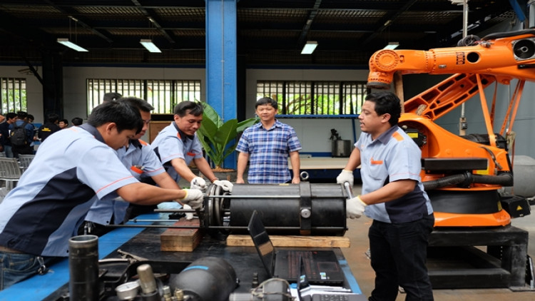 โคเวิร์คกิ้งสเปซไทยอาร์แอนด์ดี ก้าวสู่‘เทคชอป’