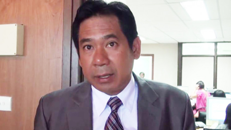 อดีตโฆษกพรรคเพื่อไทย เข้ามอบตัวกองปราบ