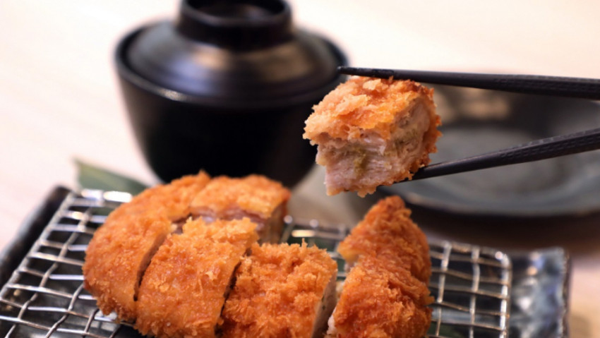 เรื่องเล่าของหมูทอดพันชั้น