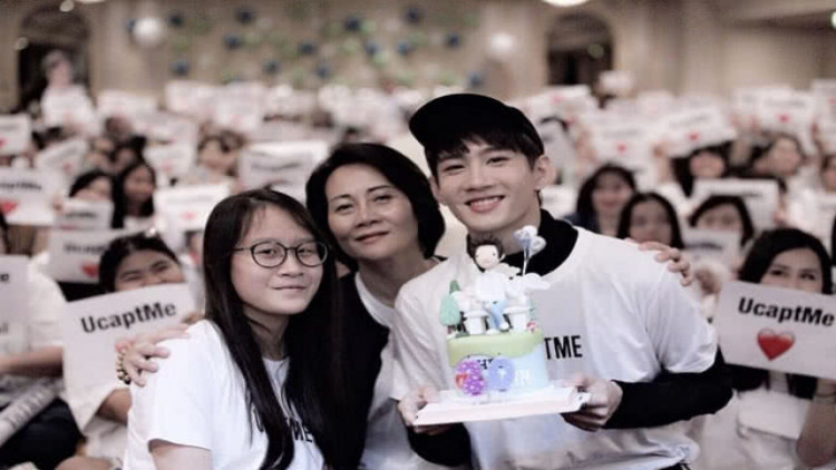 'กัปตัน ชลธร' พร้อมคุณแม่ เตรียมแถลงข่าวพรุ่งนี้!