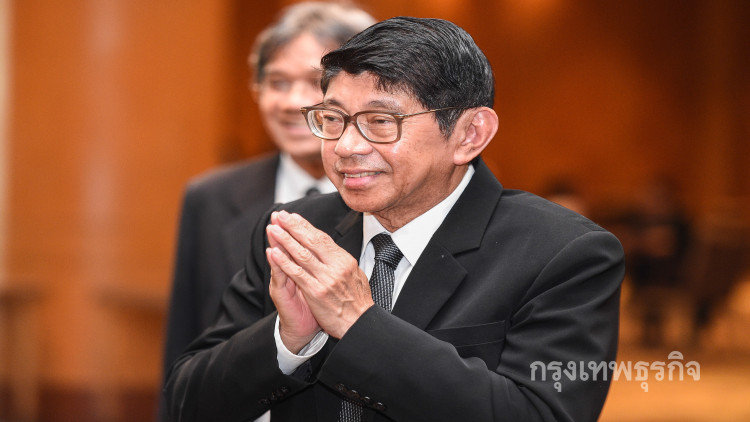 'วิษณุ' นำ 'กกต.-กรธ.-สนช.' ถกอุปสรรค จัด 'เลือกตั้ง'