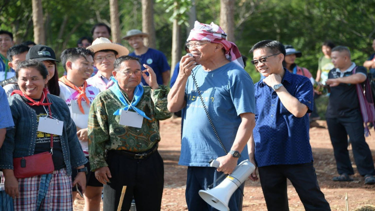 ขยายผลศาสตร์พระราชา 'โคก หนอง นา โมเดล' ระดมพลทำแปลงสาธิต