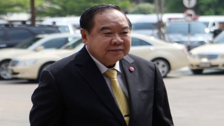 'ประวิตร' คาดวันนี้จนท.ถึงพัทยาบีช