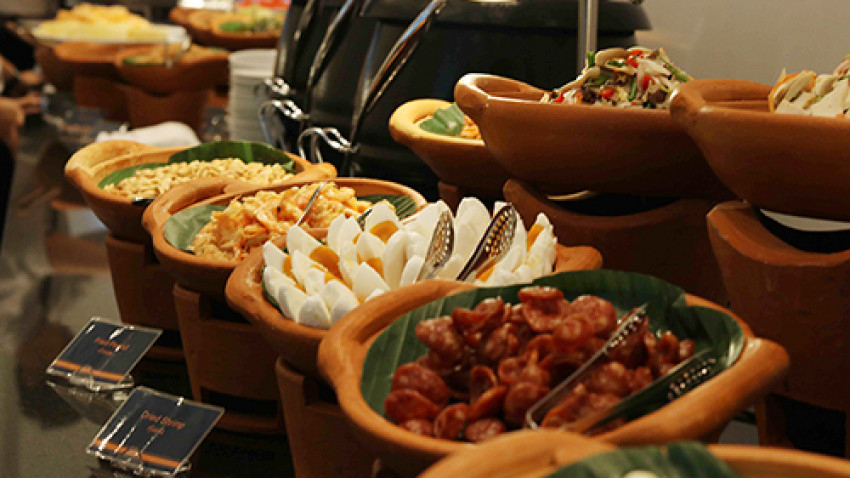 บุฟเฟ่ต์ข้าวต้มกุ๊ย...ฉบับคลาสสิก