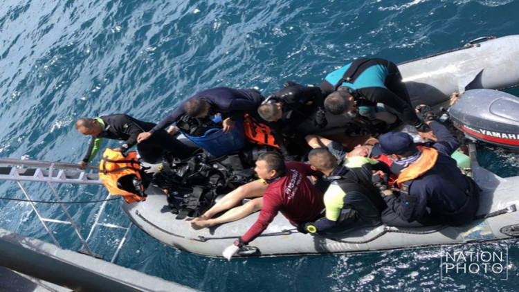 ส่งนักประดาน้ำดำทุกซอกเรือฟินิกซ์ ค้นหา 23 ชีวิต คาดติดในซากเรือ