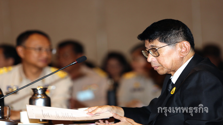 'วิษณุ' เผย รอ คสช. เคาะปัญหา 'ไพรมารีโหวต'