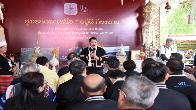 'อุตตม' ลงพื้นที่เชียงใหม่ ชมศักยภาพชุมชนไตลื้อเมืองลวงเหนือ