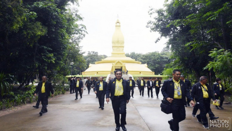 'ประยุทธ์' ลั่นอย่าถามว่าลงพื้นที่จะให้งบเท่าไหร่ ต้องดูที่ความจำเป็น