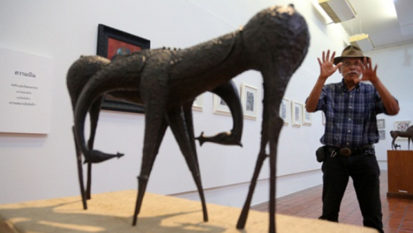 ประติมากรรับใช้ชาติ