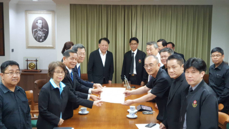 สธ.เดือดปมโยกย้ายผอ.รพ.ใหญ่