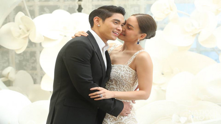 ชื่นมื่น! บรรยากาศงานวิวาห์ 'เจนี่-มิกกี้'