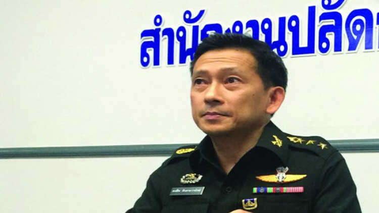 'ประวิตร' กำชับ จนท.ขุดรากถอนโคน เครือข่ายยาเสพติดภาคเหนือ