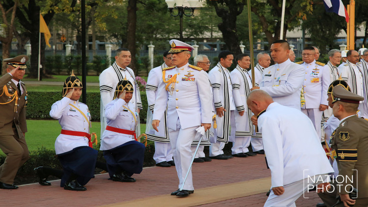 ร.10 ทรงบำเพ็ญพระราชกุศลเนื่องในวันสวรรคต ร.6
