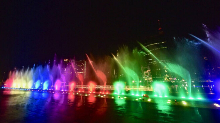 ไอคอนสยาม เปิด ‘ICONIC Multimedia Water Features’