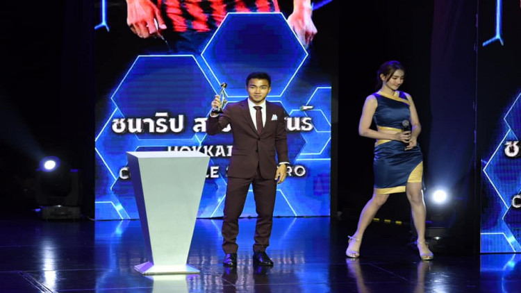 “เมสซีเจ"คว้ารางวัลนักกีฬายอดเยี่ยม FA Thailand Award 2018