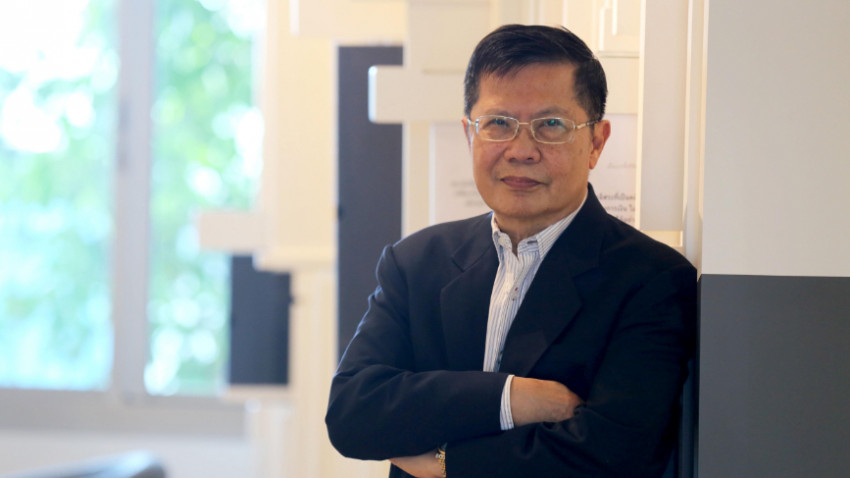 เรื่องข้าวๆโกงกันสนุก นิพนธ์ พัวพงศกร