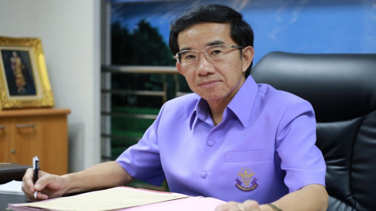 เตือน รพ./คลินิก ห้ามนำแพทย์มาให้บริการโดยพลการ