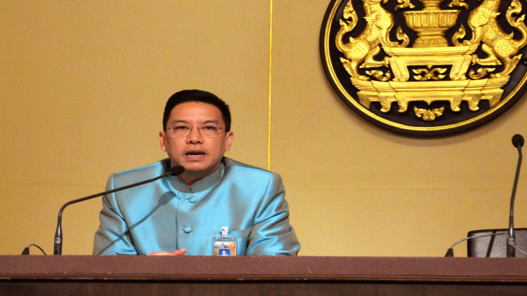 นายกฯ ประณามคนร้ายยิงถล่มวัด กำชับเร่งไล่ล่า