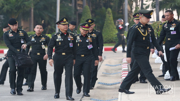 'อภิรัชต์' เผยนายกฯห่วงใต้ไม่สงบ ย้ำปราบขบวนการค้ายาฯต่อเนื่อง