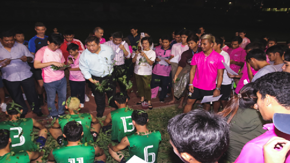 นักบอลรุ่นพี่ให้กำลังใจ 'ทีมจุฬาฯ' ก่อนฟาดแข้งบอลประเพณี9ก.พ.นี้