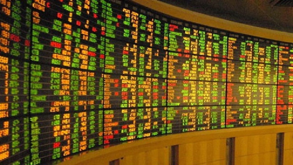 โบรกฯ คาดหุ้นไทยวันนี้ส่อแววร่วงต่อ รับผลพวงปมการเมืองร้อน-เศรษฐกิจสหรัฐชะลอ