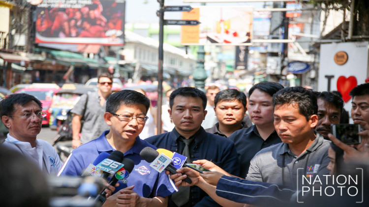 พปชร.ลุยพื้นที่ถนนข้าวสาร ชูนโยบายด้านโฮมสเตย์และที่พักรายย่อย