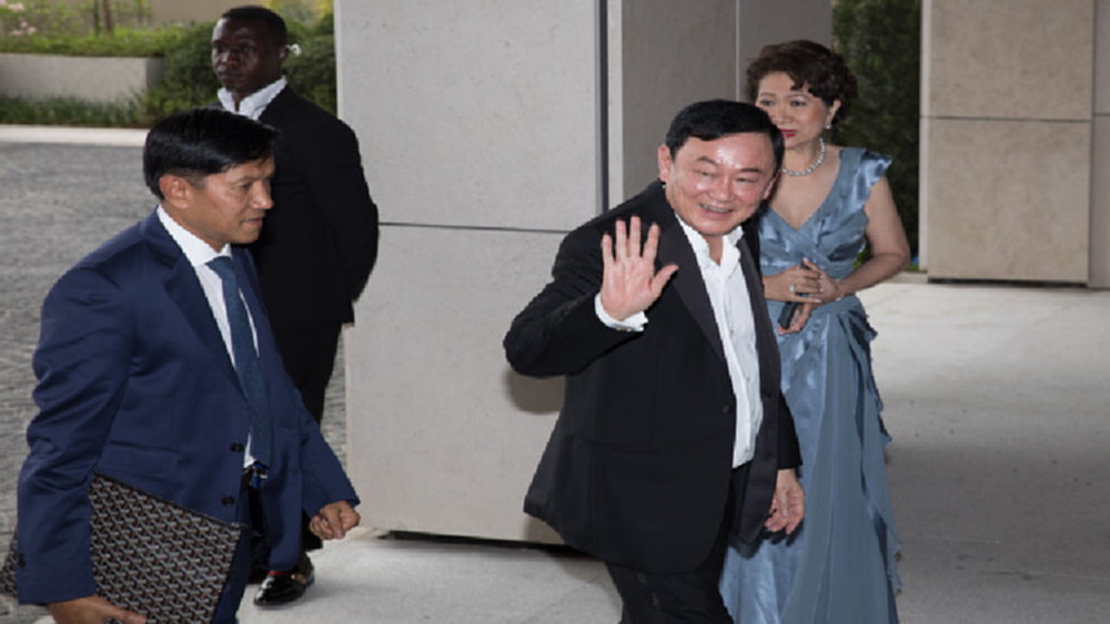 “ทักษิณ”ชื่นมื่นร่วมงานแต่งลูกสาวที่ฮ่องกง