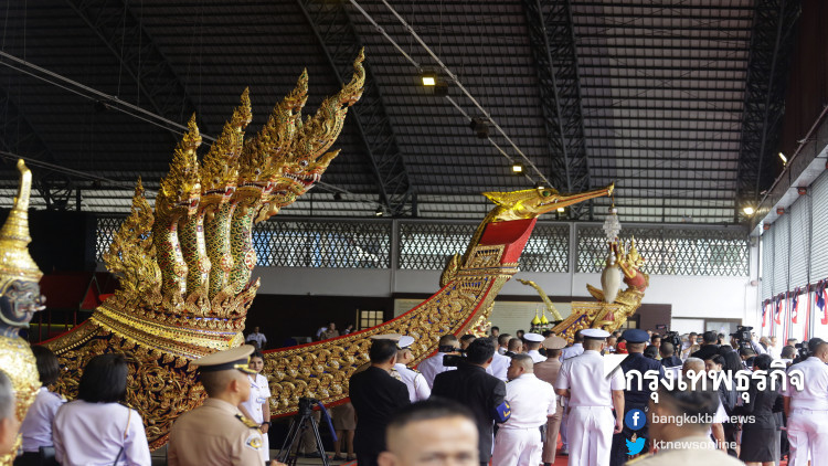 กองทัพเรือบวงสรวงเรือพระที่นั่งสุพรรณหงส์