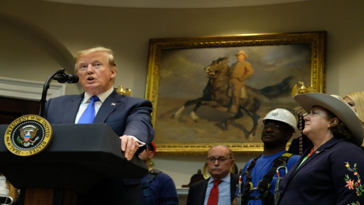 “ทรัมป์”ประกาศสหรัฐต้องชนะการแข่งขัน5จี