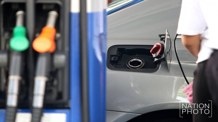 ปตท.-บางจาก ลดราคาน้ำมันทุกชนิด 50สต.ต่อลิตร เว้น E85 ลด 30 สต.ต่อลิตร