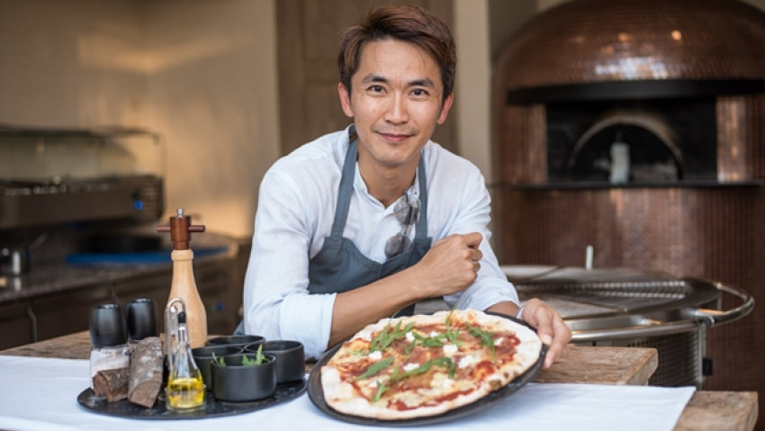 อิศร์ อติรักษ์  กับพิซซ่าสูตรเด็ด