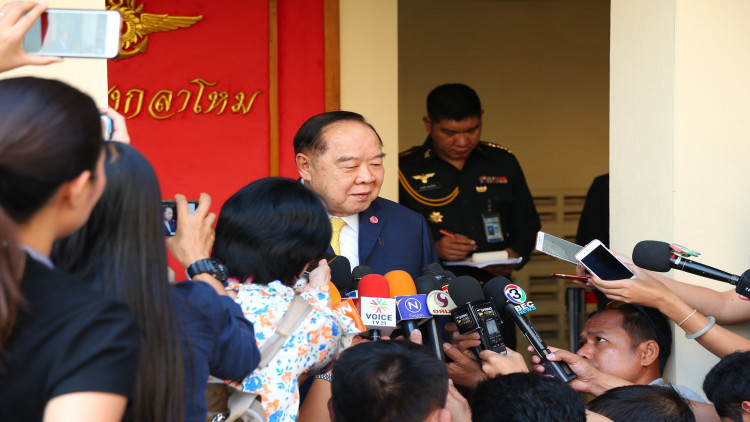 'ประวิตร' แทงกั๊กร่วมครม.ใหม่ บอกใจสู้แต่ร่างกายไม่ไหว