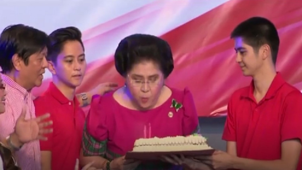 ยอดแขกอาหารเป็นพิษเบิร์ดเดย์ 'อีเมลดา' พุ่ง 300 คน 