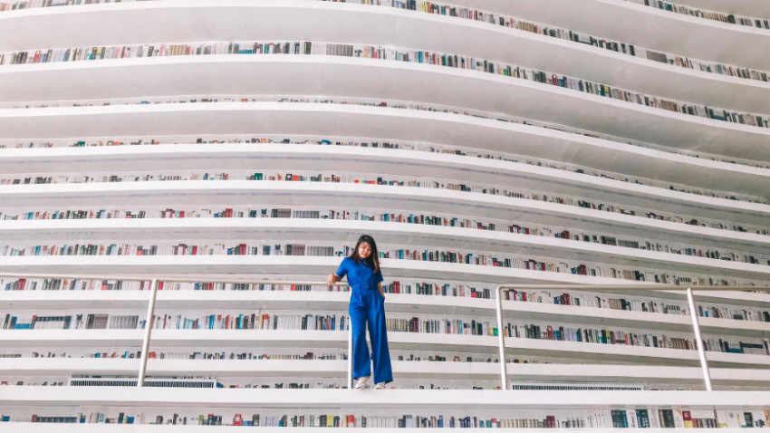 Tianjin Binhai Library ภาพเสมือนของการอ่าน