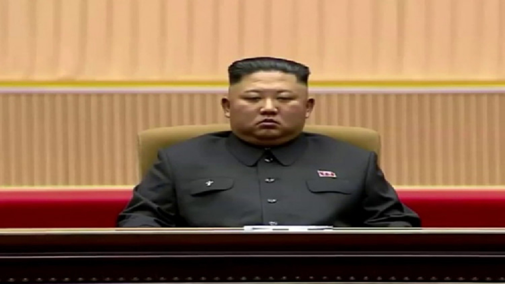 “คิม จองอึน” เผลอหลับในพิธีรำลึกปู่ตัวเอง โทษถึงตาย