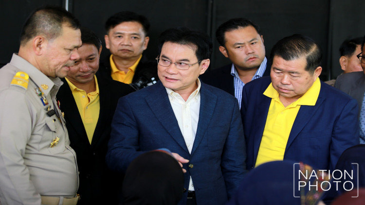 'จุรินทร์' หนีบ 2 รมต. ปชป.ลุยฟื้นเศรษฐกิจชายแดนภาคใต้