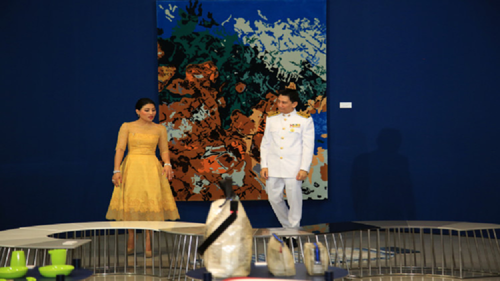 ทรงเปิดนิทรรศการเชิดชูเกียรติ ศิลปินร่วมสมัยดีเด่นรางวัลศิลปาธร