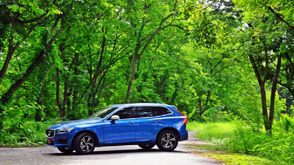 "วอลโว่ XC 60 T8 R Design" แรงได้ใจ