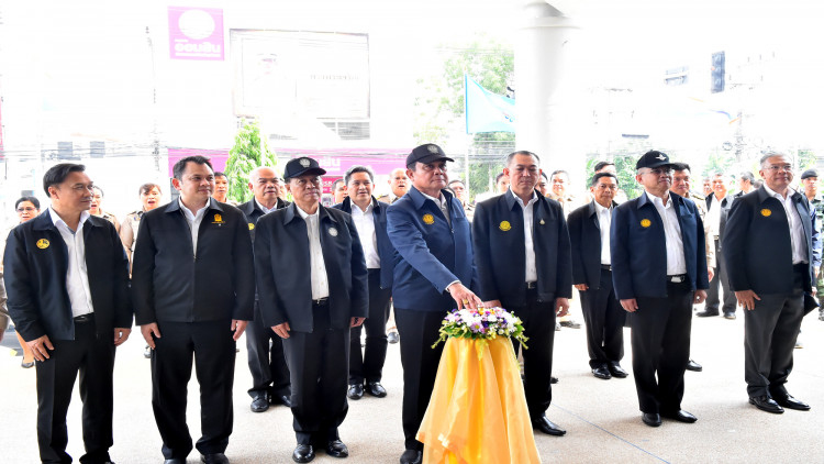 'ประยุทธ์' เปิดศูนย์ราชการชายแดนใต้ โอด โดนด่าเละแก้ประมง