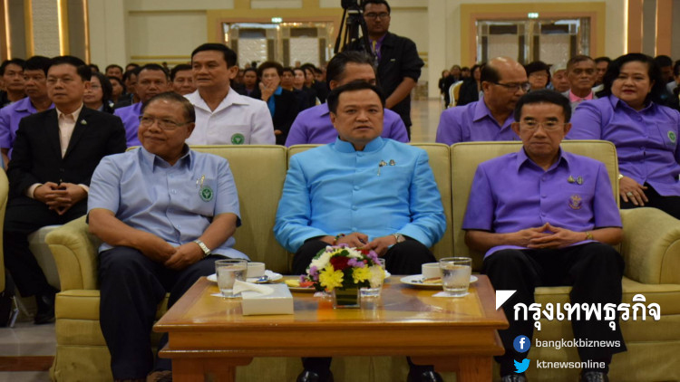 'อนุทิน' ลั่น เม.ย.63 เริ่มค่าตอบแทน 'อสม.' ล็อตแรกคาดจ่าย 8,000 คน ต.ละ1คน