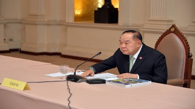 'ประวิตร' ขอบคุณทุกฝ่าย ช่วยควบคุมสถานการณ์ไฟป่าพรุควนเคร็ง