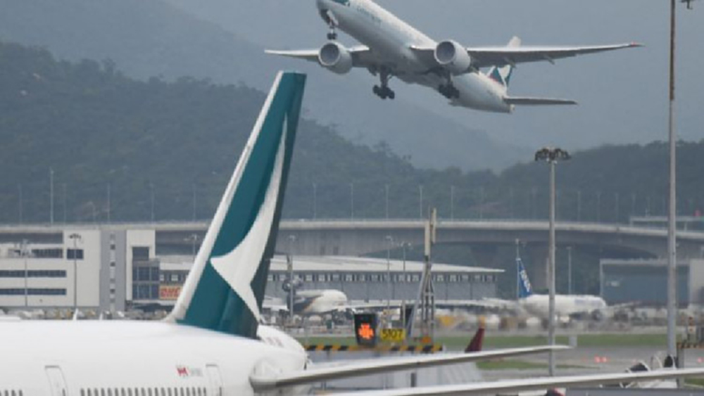 "คาเธ่ย์ แปซิฟิก"ปลด2นักบินร่วมประท้วงในฮ่องกง