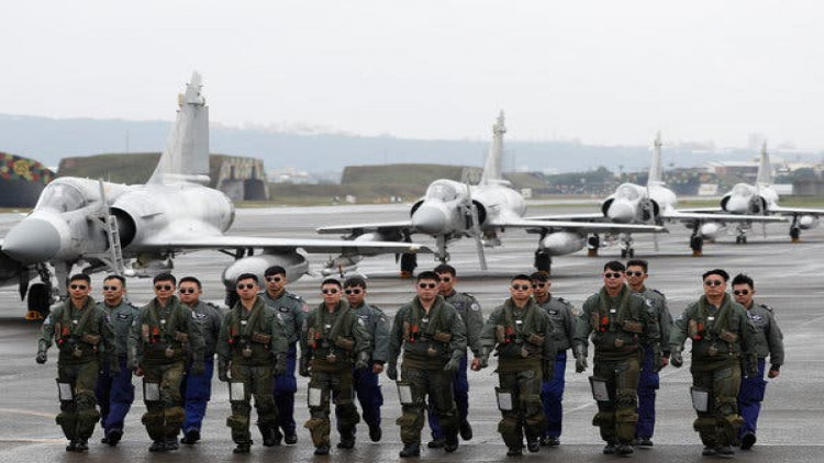 กต.สหรัฐไฟเขียวขายเครื่องบินรบให้ไต้หวัน