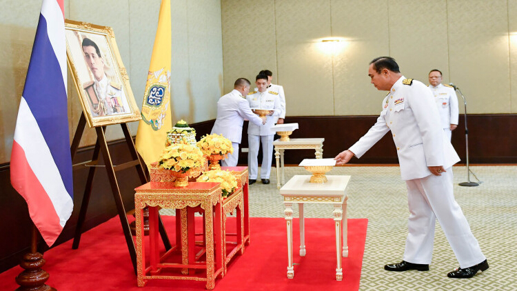 นายกฯนำครม. รับพระราชทานพระราชดำรัส 'ในหลวง'