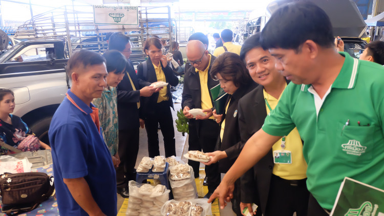 บจธ.สำรวจช่องทางตลาด พัฒนาศักยภาพชุมชุนเกษตร