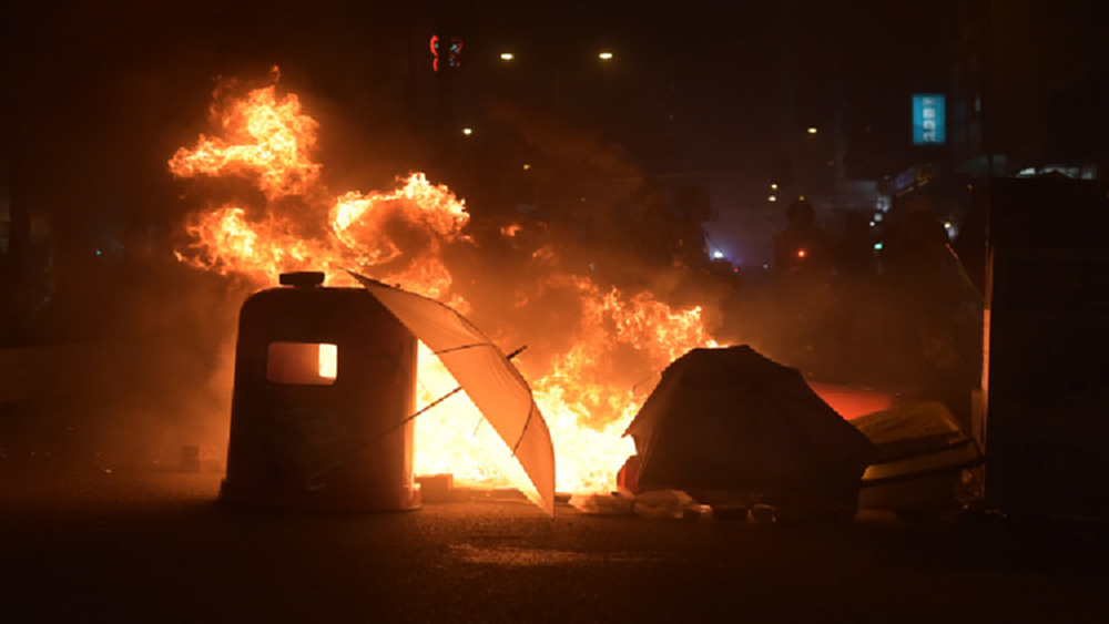 ฮ่องกงชุมนุมใหญ่ทั่วโลกต้านเผด็จการ