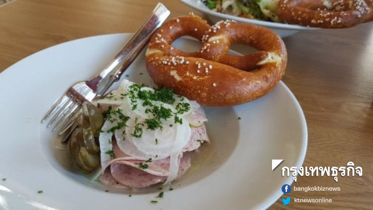 เพร็ตเซล..ขนมโชคดี