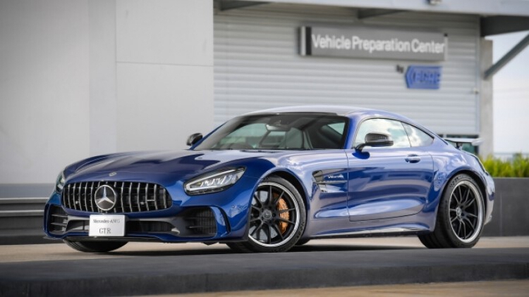 เบนซ์เพิ่มตัวแรง "AMG GT R" โฉมใหม่ 17.9 ล้าน